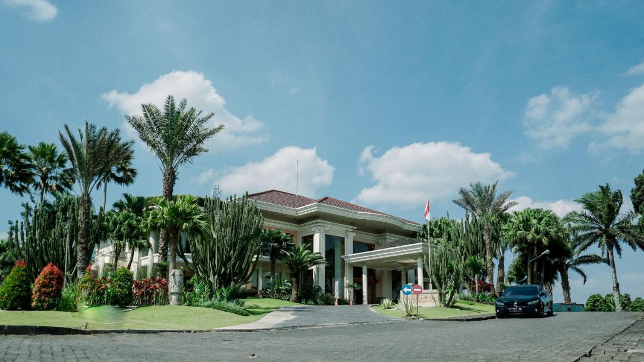 Susan Spa & Resort Bandungan Esterno foto